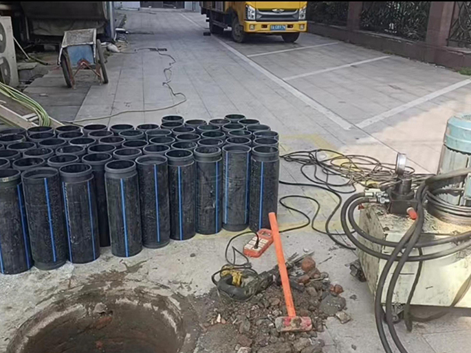 佳县PE置换管厂家 DN315置换管 非开挖管短管置换